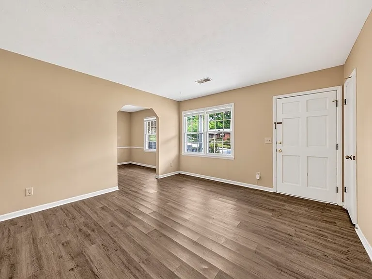 1315 Pagoda Dr — Photo 12