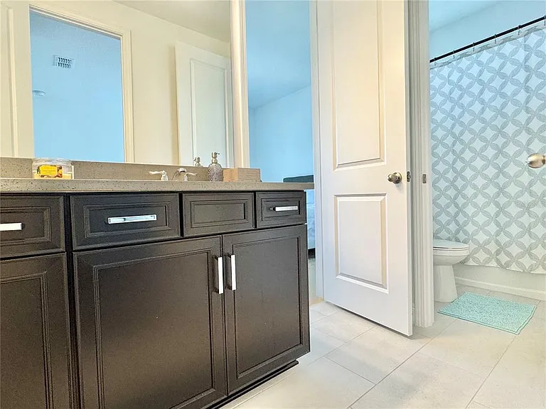 13438 Leggett Aly — Photo 46