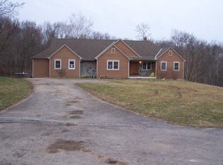 1009 Shepherds Glen Ln, Batavia, OH 45103