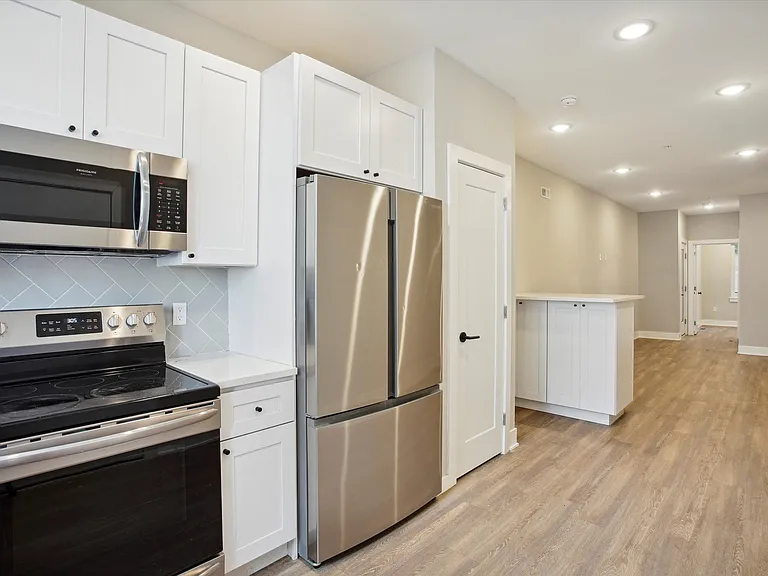 1618 N Sydenham St #A — Photo 22