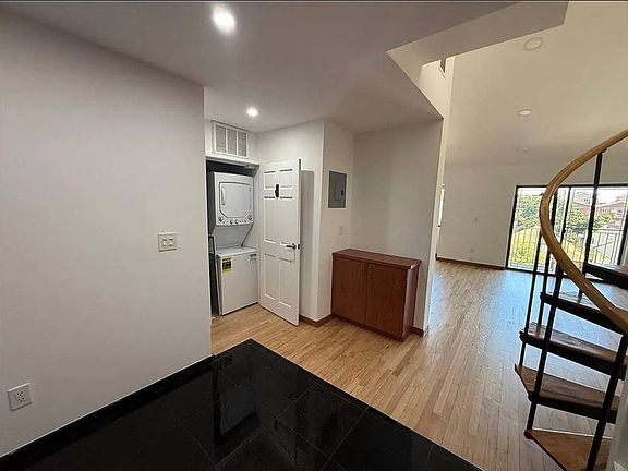 3rd image of 2824 E 27th St #3