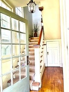 3rd image of 4818 Carondelet St