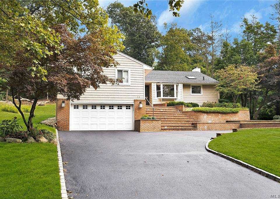 1st image of 25 Mimosa Dr