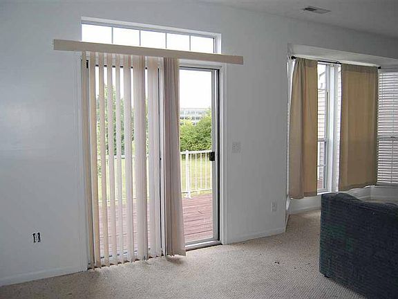 5th image of 4315 Towneside Ct