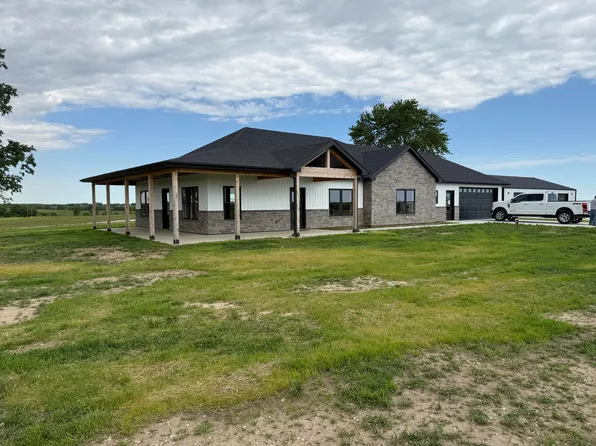 21738 Highway 98, Boonville, MO 65233