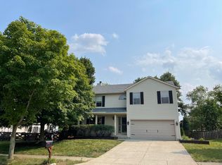 869 Lakeway Ct W, Westerville, OH 43081