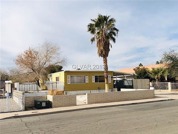 3rd image of 3611 Huerta Dr