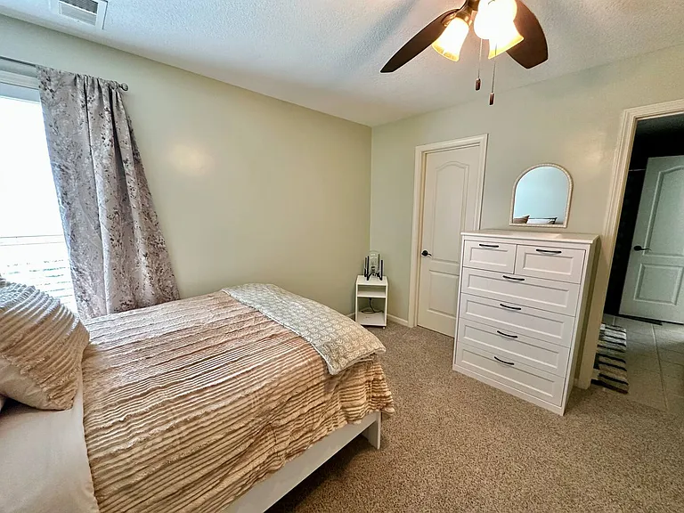7005 Round Prairie St — Photo 31