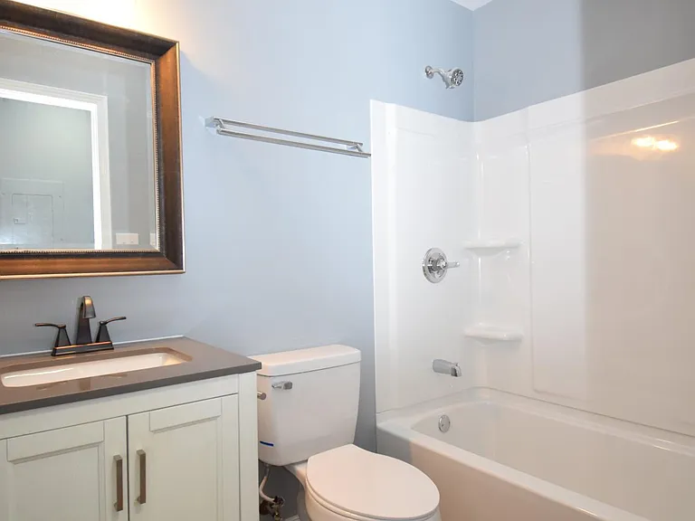 3310 Parkway Ct #B — Photo 13