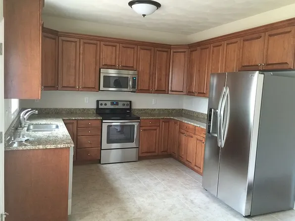 1576 Eagleton Ln, Virginia Beach, VA 23455