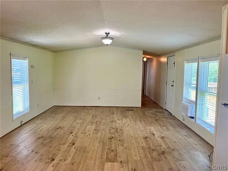 47 Miner Rd — Photo 12