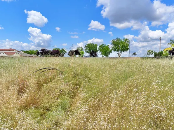 2475 Capri, Chowchilla, CA 93610