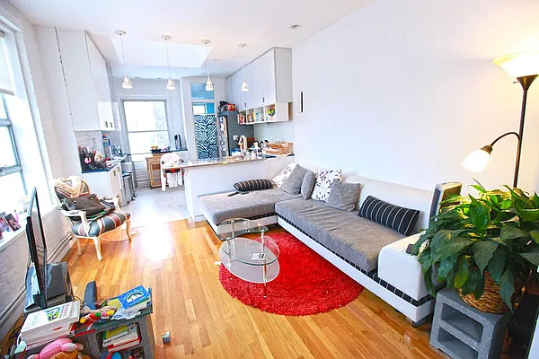 Rented by Keller Williams NYC | media 30