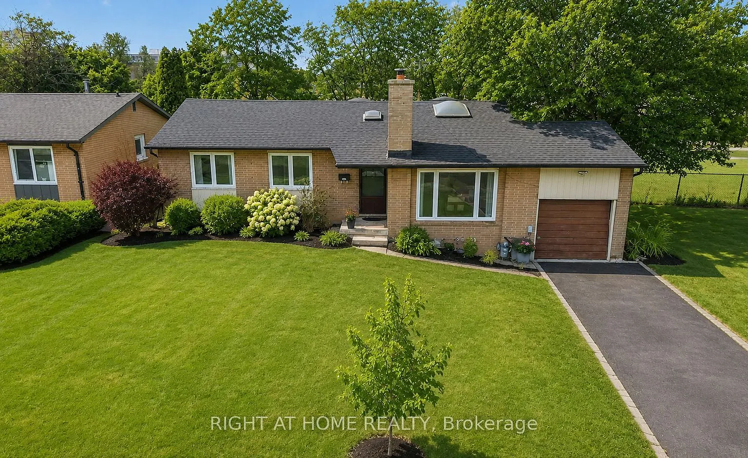 2 bed, $1,800 — Photo 1