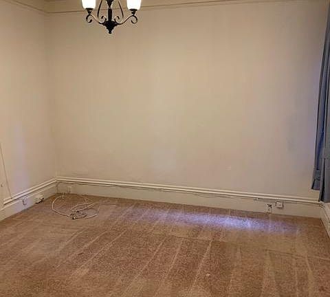 3rd image of 1018 Shotwell St #1018