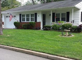 1 Nevada Dr, Whiting, NJ 08759