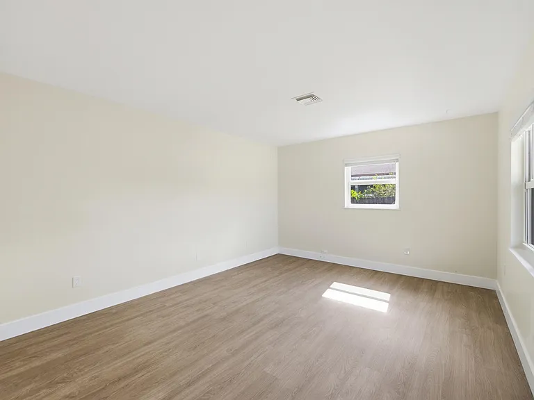 355 Wickline Blvd — Photo 14