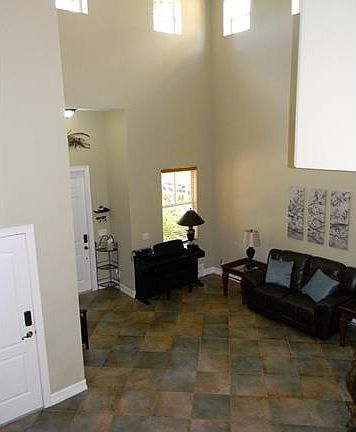 3rd image of 10217 Silver Palm Dr