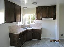 4th image of 2600 N Golden Ave