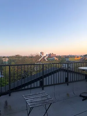 Rented by Yaffa Realty LLC | media 11