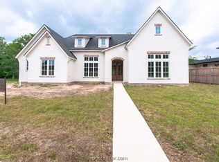 4776 Concordia Dr, Bryan, TX 77802