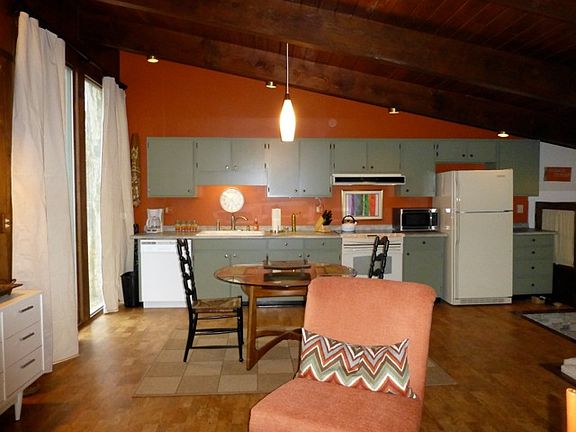 Fully-furnished kitchen