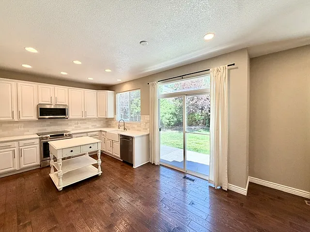 6880 S Algonquian Ct — Photo 5