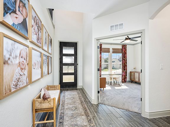 4th image of 27105 Quartz Way