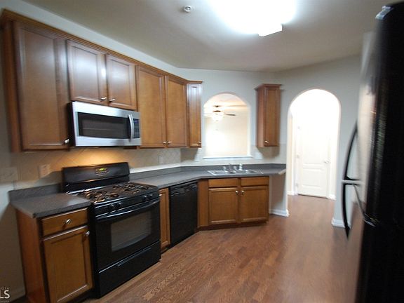 Another view of the kitchen