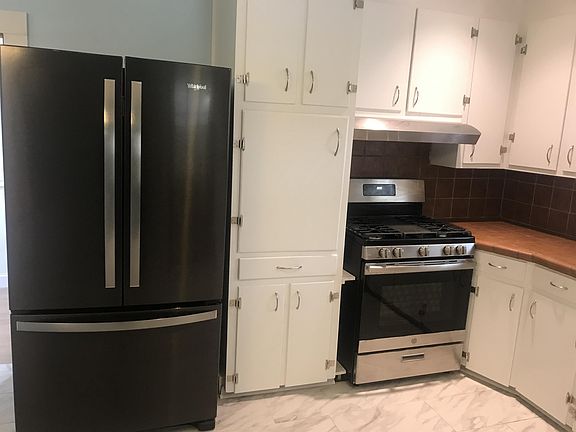 5th image of 1217 South Blvd