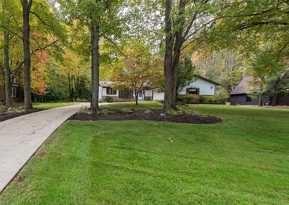 1st image of 8736 Lake Forest Trl
