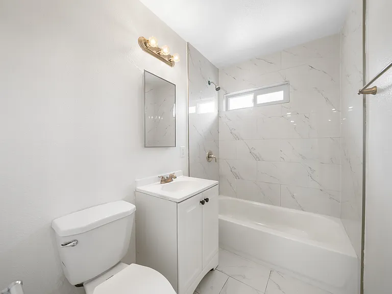 10148 Felipe Ave — Photo 13
