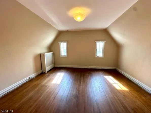 112 Oxford Pl, Glen Rock Boro, NJ 07452
