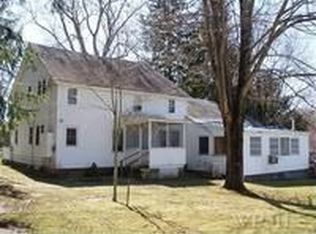 204 Old Sylvan Lake Rd, Hopewell Junction, NY 12533