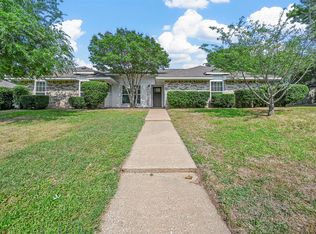 210 Winding Creek Dr, Highland Village, TX 75077