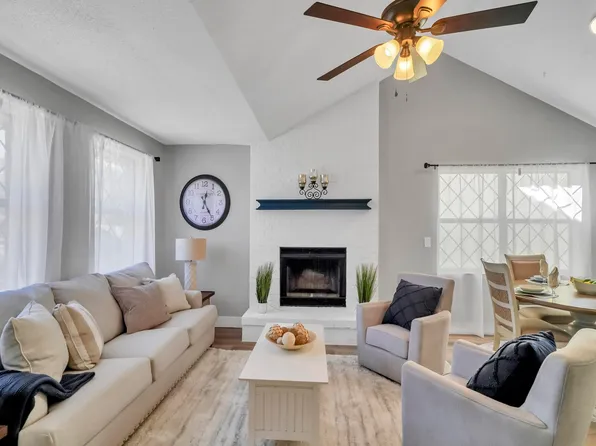 1806 Madelons Path, Fort Walton Beach, FL 32547