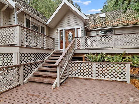 2nd image of 34060 Hood Canal Dr NE