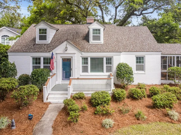 2138 Wappoo Dr, Charleston, SC 29412