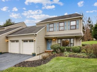 5 Cypress Cir, Morristown, NJ 07960
