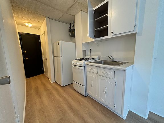 4th image of 50A Joy St #6