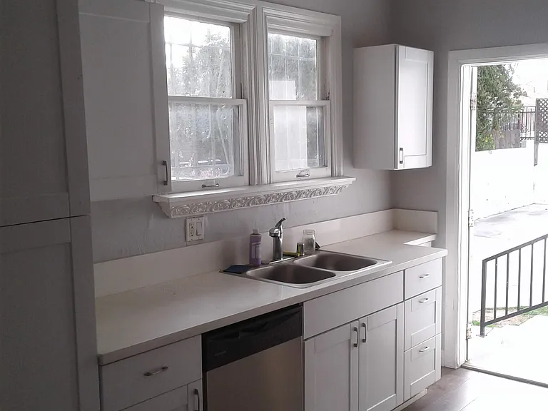 859 N Alexandria Ave #859 — Photo 14