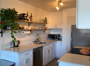 1253 N Vulcan Ave APT 6, Encinitas, CA 92024