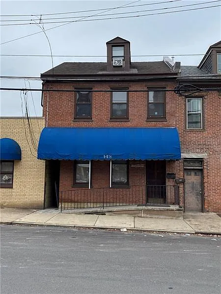 142 S 20th St photo 1