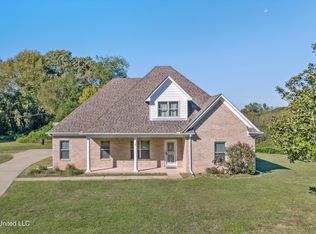46 Tyro Rd, Holly Springs, MS 38635