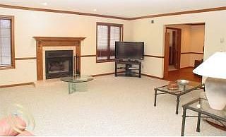 4th image of 794 Deer Ct #306