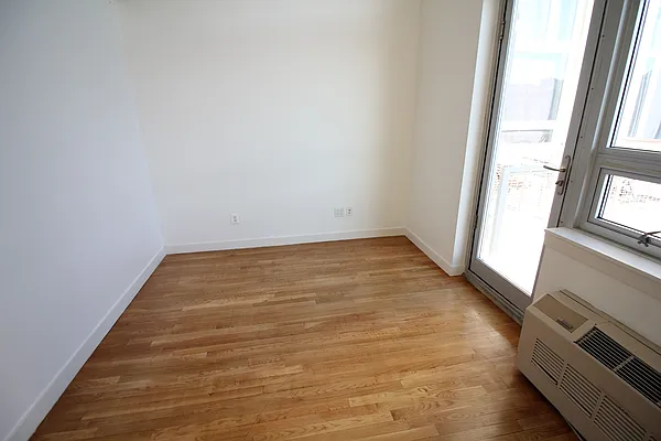 Rented by Nooklyn NYC LLC | media 14