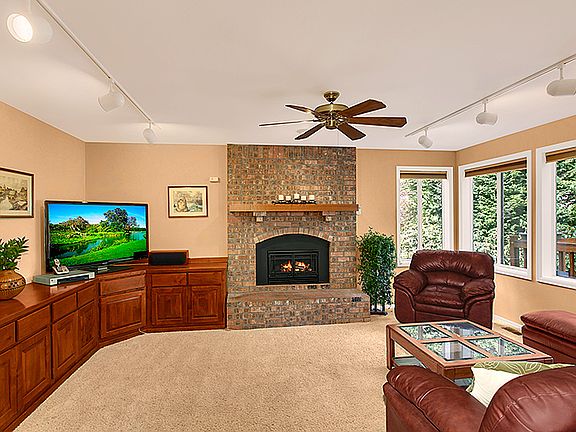 4th image of 22224 NE 21st Way
