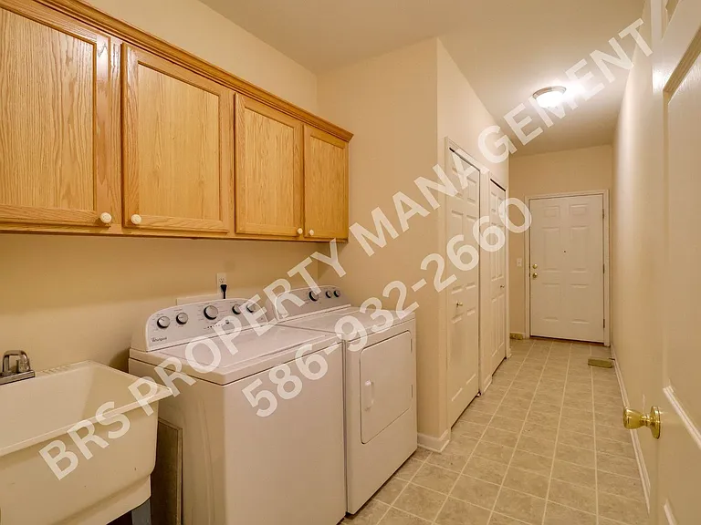 14389 Moravian Manor Cir — Photo 18