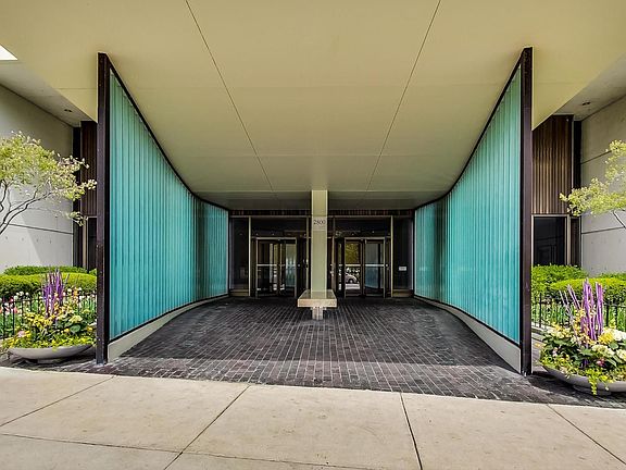 2nd image of 2800 N Lake Shore Dr APT 4114