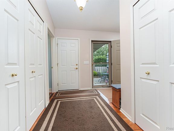 2nd image of 164 Addison Cir